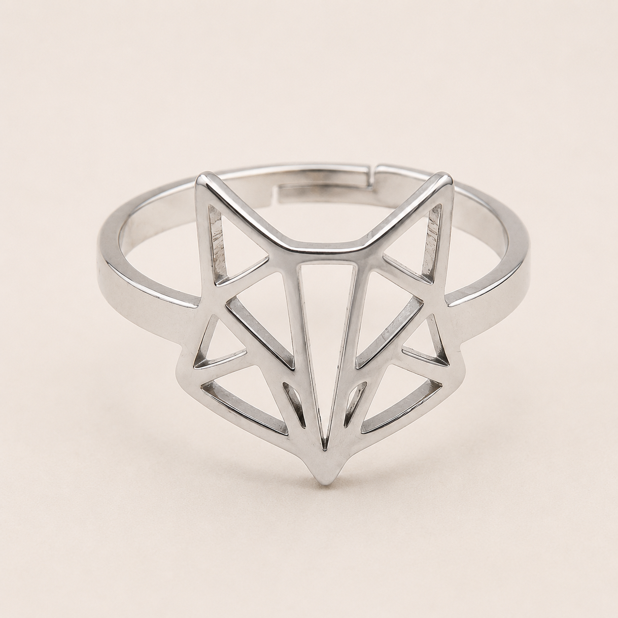 Anillo Zira