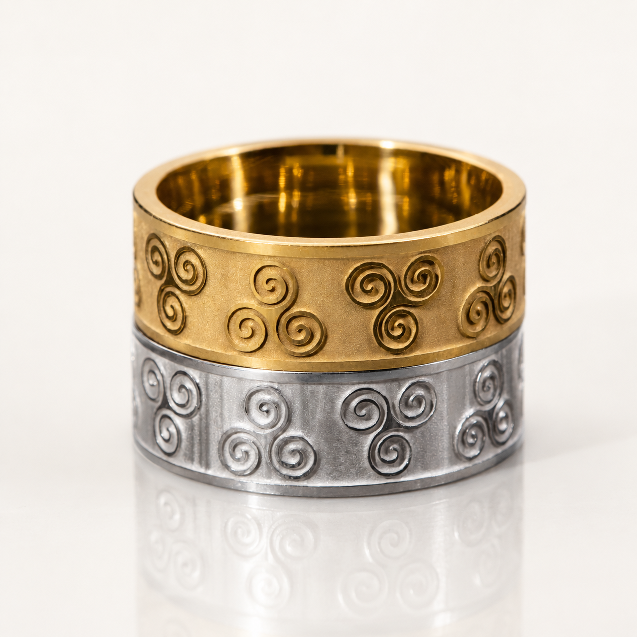 Némesis Lotus Unalome Ring