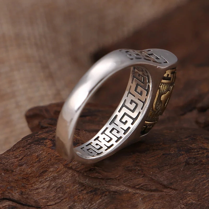 TIBETISCHER RING DREHRING MIT MANTRA „Om Mani Padme Hum“