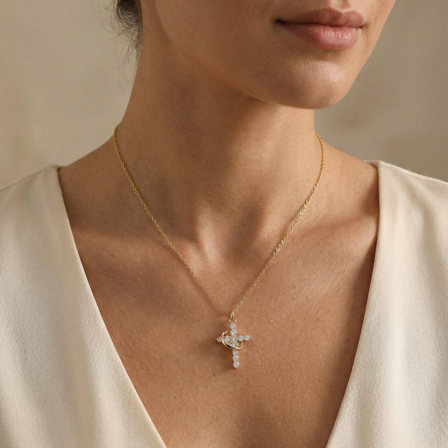 Colgante Cruz con Corona | Baño Oro 18K y Circonitas (2x1)