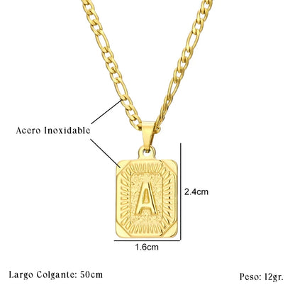Colgante Rectangular con Inicial Personalizado | Acero Inoxidable con Baño de Oro 18K