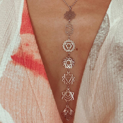Colgante Chakras | Equilibrio y Energía Interior | Acero Inoxidable con baño oro 18K o plata