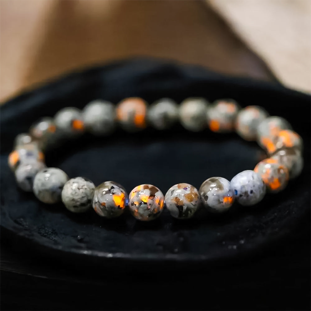 Pulsera Yooperlite | Fluorescencia natural, destaca en tu camino.