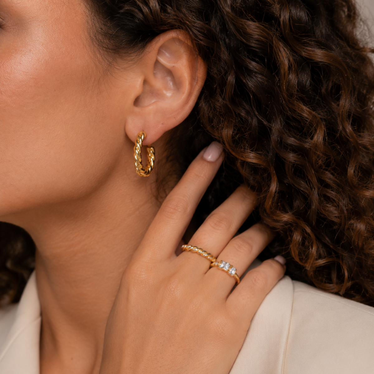 Pendientes Nara