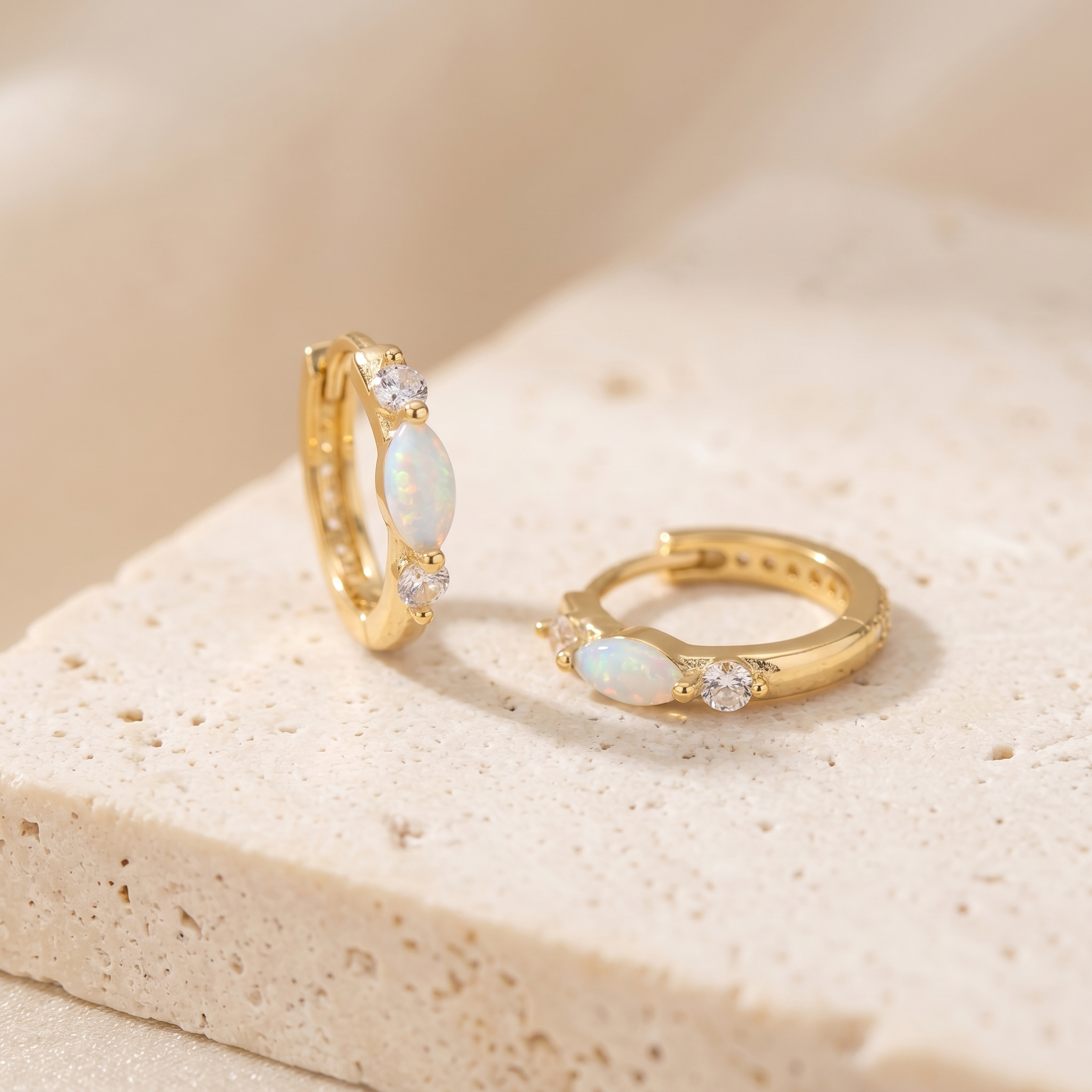 Pendientes Elara Bañados en Oro