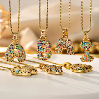 Colgante Inicial Bubble Multicolor | Baño de Oro 18K y Circonitas Arcoíris