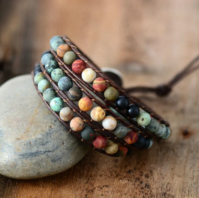 Dreischichtiges Armband aus Jaspis und mattem Onyx (Boho-Stil) – Armband aus heilenden Natursteinen 