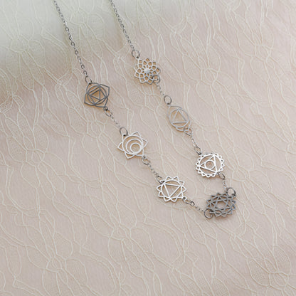 Colgante Chakras | Acero Inoxidable con baño oro 18K o plata  |  Equilibrio y Energía Interior
