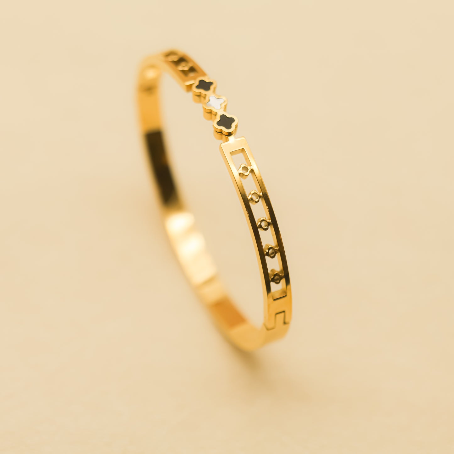 Pulsera con Tréboles Negros y Blancos | Pulsera  Acero Inoxidable 18k