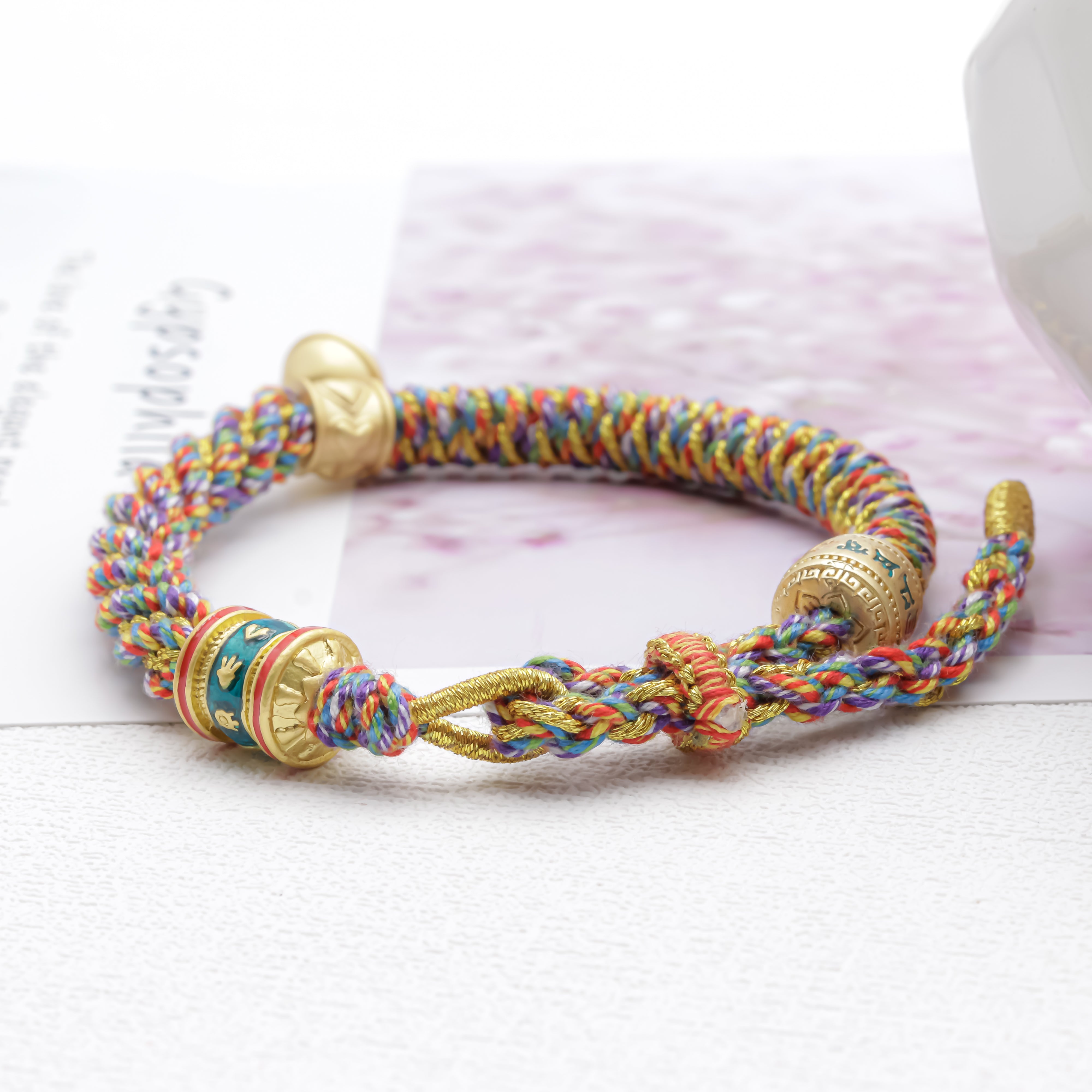 Handgefertigte tibetische buddhistische Armband mit handgeschnitzten Bodhi Samen, super dünnen Stil